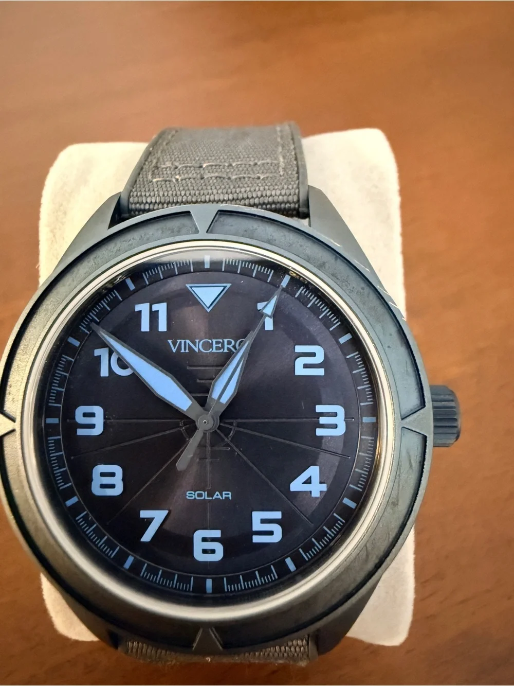 Black Analog Men's Watch with Gray Fabric Strap - Unknown Brand